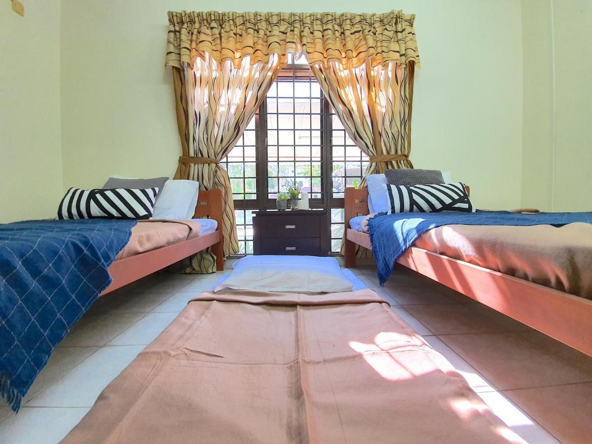 Melaka Afamosa Villa With Private Pool For 10 Pax ألور غاجا المظهر الخارجي الصورة